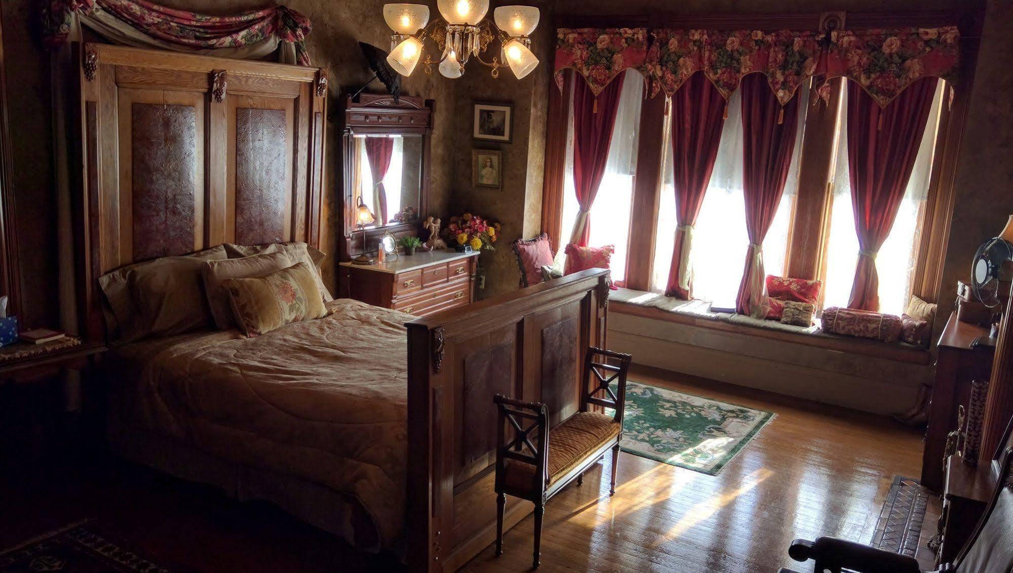 Manderley Bed & Breakfast Inn Milwaukee Esterno foto